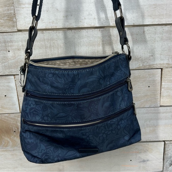 Sakroots Crossbody Purse Artist Circle Repreve Ecotwill Blue Floral‎ Adjustable - Picture 3 of 12